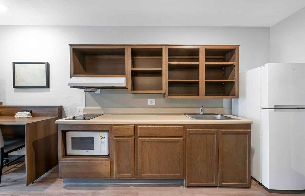 Extended Stay America Premier Suites - Melbourne - Palm Bay West Melbourne Room photo